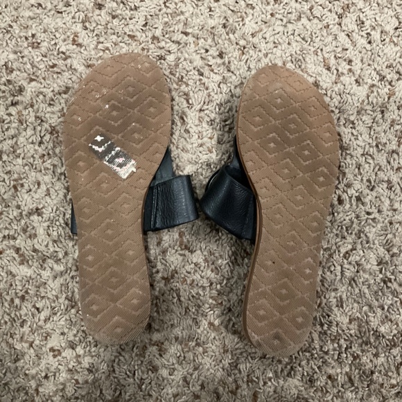 Woman Zodiac Sandals Black - Picture 2 of 4